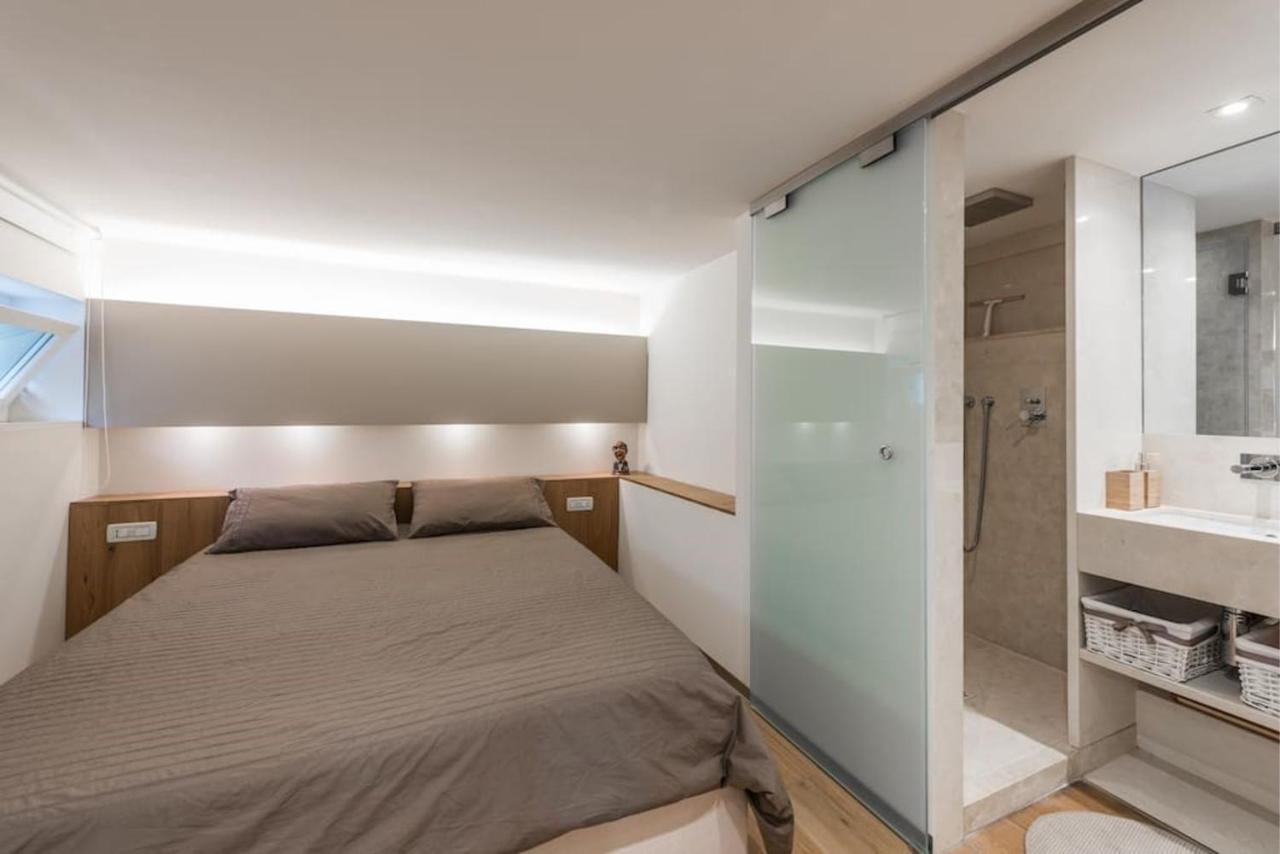 Artist Loft House Bed & Breakfast Bari Bagian luar foto