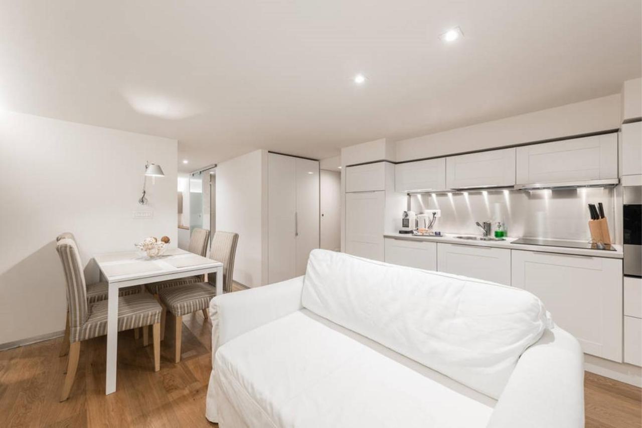 Artist Loft House Bed & Breakfast Bari Bagian luar foto