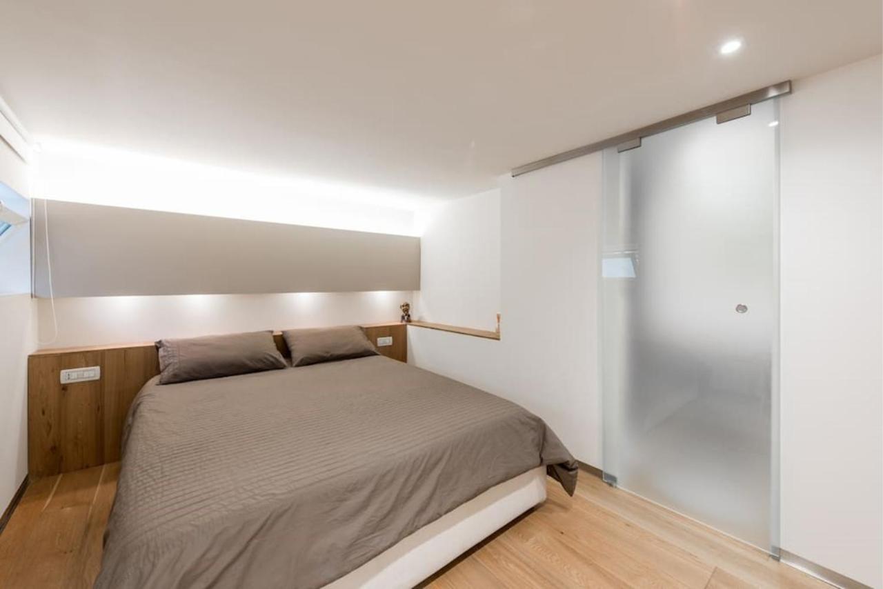 Artist Loft House Bed & Breakfast Bari Bagian luar foto